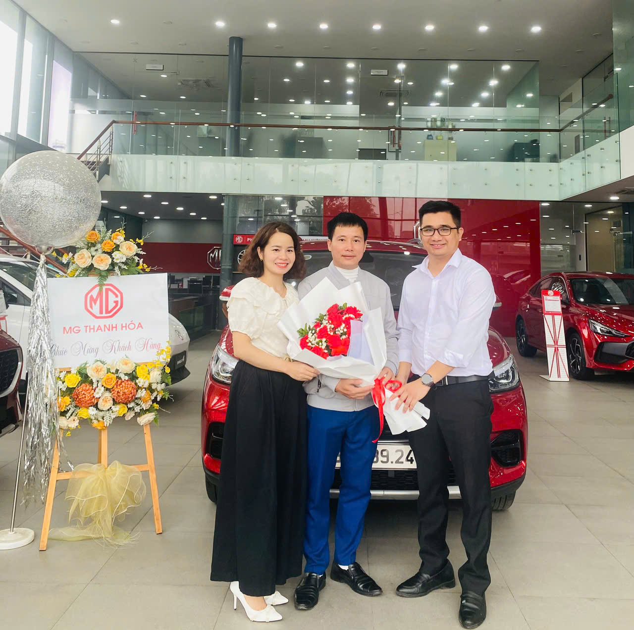 Khoảnh khắc bàn giao xe cho khách hàng tại MG Thanh Hoá — ảnh 7